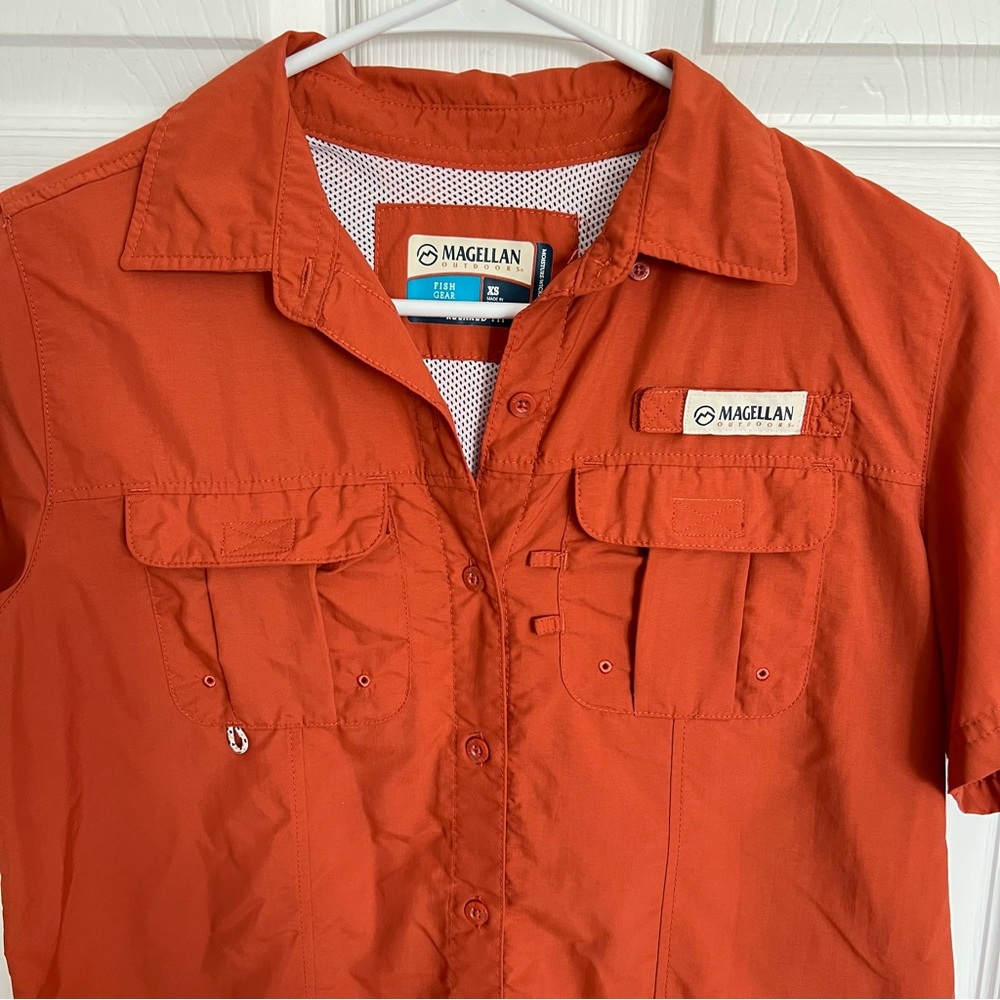 Magellan | Laguna Madre Burnt Orange Fishing Shirt View 3